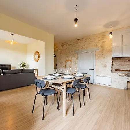 T3 Rdc Proche Commidites Parking Facile Montaigu-de-Quercy