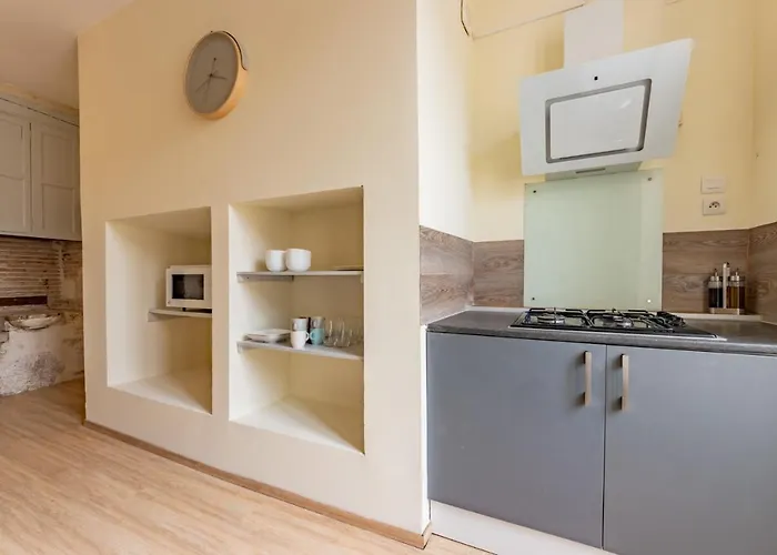 T3 Rdc Proche Commidites Parking Facile