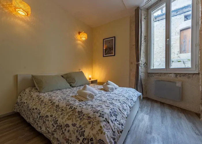 T3 Rdc Proche Commidites Parking Facile *