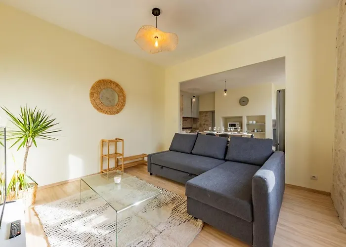 T3 Rdc Proche Commidites Parking Facile * Montaigu-de-Quercy