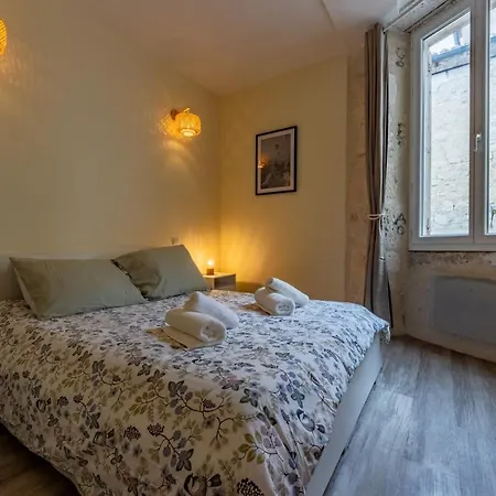 T3 Rdc Proche Commidites Parking Facile *